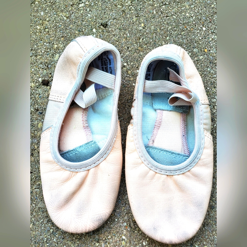 Kids Pink Ballet Shoes Revolution Size 10